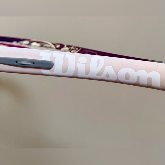 Wilson Hope Tennis Racket & Cover - Picture 7 of 8